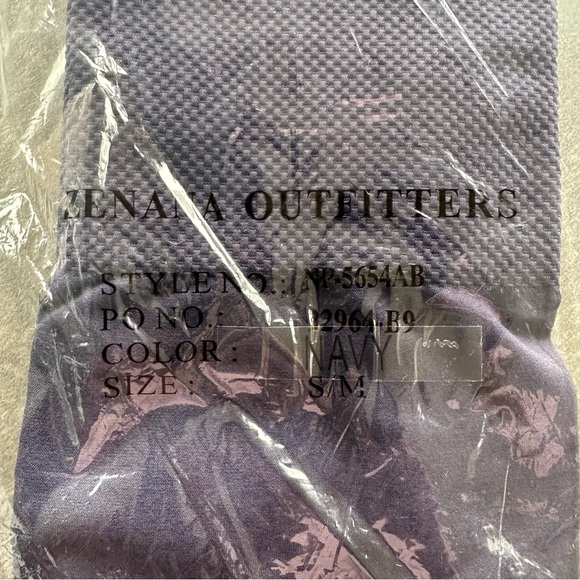 High Waist Navy Seamless Leggings w/ Lattice Cutout – Tummy Control - Picture 8 of 8